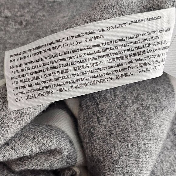 Abercrombie Fitch V Neck Knit Pullover Mens M Oversize Long Slv Gray White NEW - Picture 7 of 8